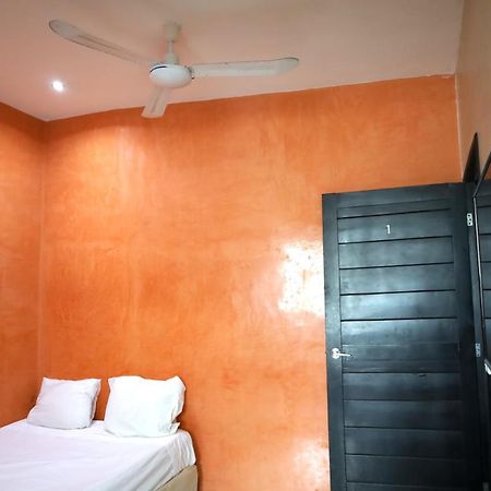 Suites La Roca By R&T Cancun Bagian luar foto