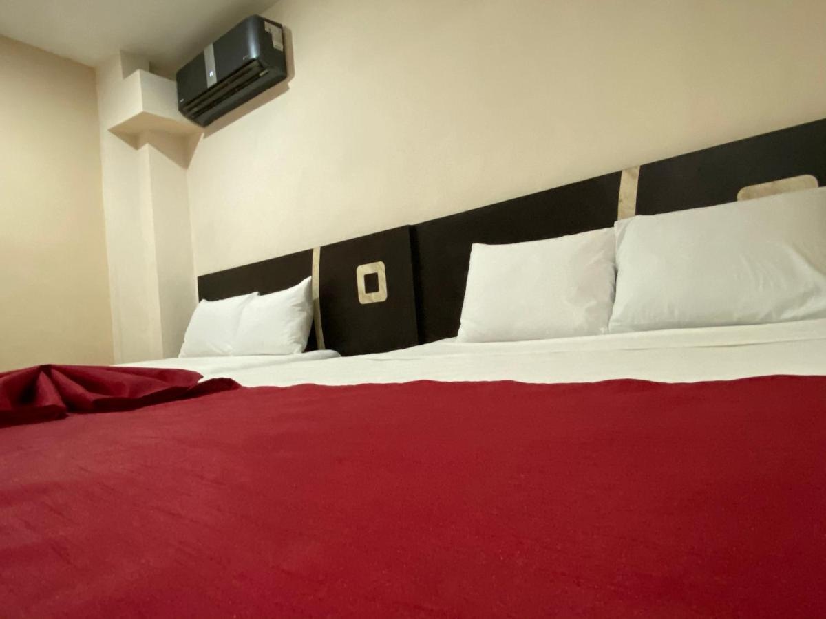 Suites La Roca By R&T Cancun Bagian luar foto