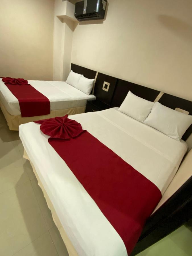 Suites La Roca By R&T Cancun Bagian luar foto
