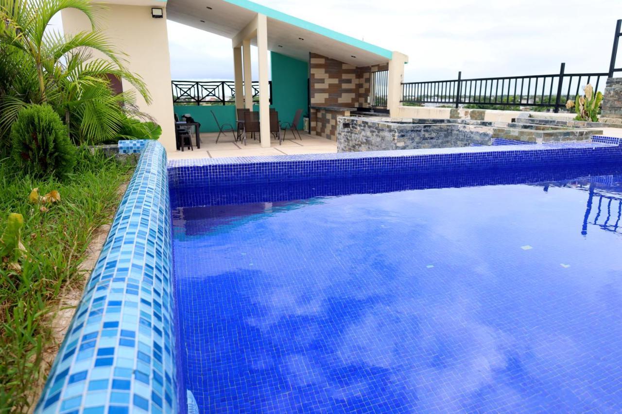 Suites La Roca By R&T Cancun Bagian luar foto